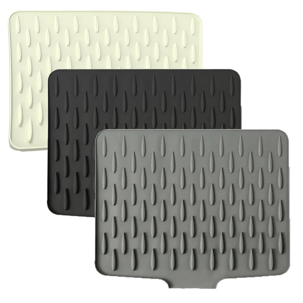 Silicone dish drying mat with tilted draining design