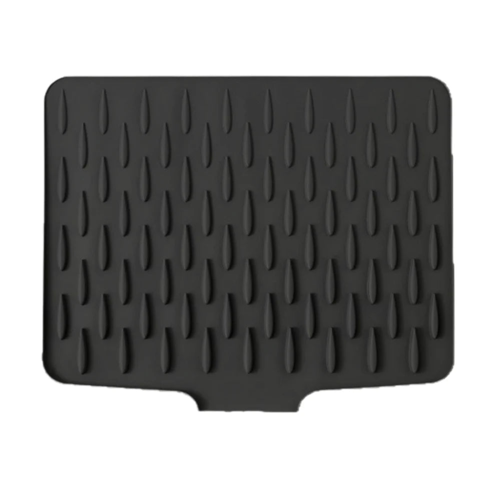 Silicone dish drying mat with tilted draining design